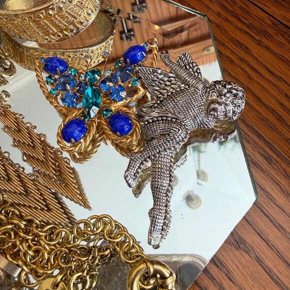 Gobs of Vintage jewelry with Beveled Mirror Vanity/Dresser Tray - Picture 6 of 17